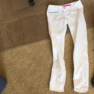 White Jeans